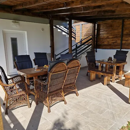 Otto - Private Pool & Garden Zagreb