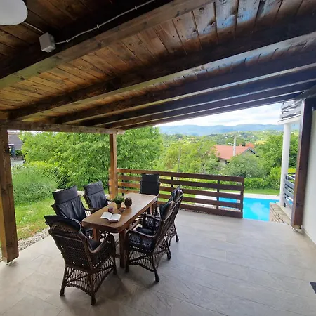 Otto - Private Pool & Garden Villa *